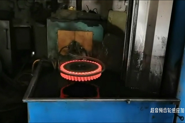 数控淬火机床，高频齿轮淬火设备